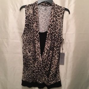 Cute Jennifer Lopez top in leopard print